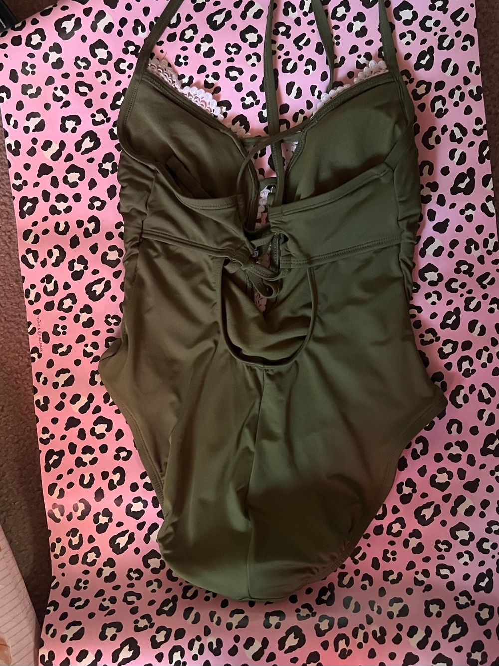 Time and Tru Olive Green One-Piece Swimsuit with White Tag - Picture 2 of 3